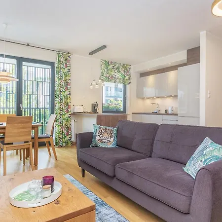 Pomorskie Bernadowska Deluxe Gdynia