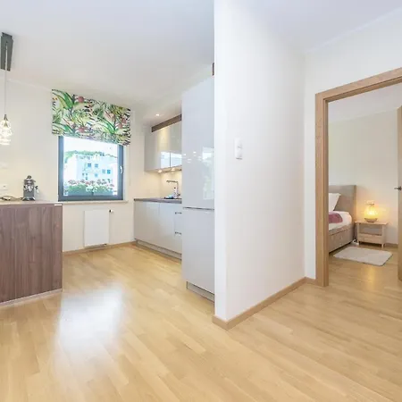 Pomorskie Bernadowska Deluxe 格丁尼亚