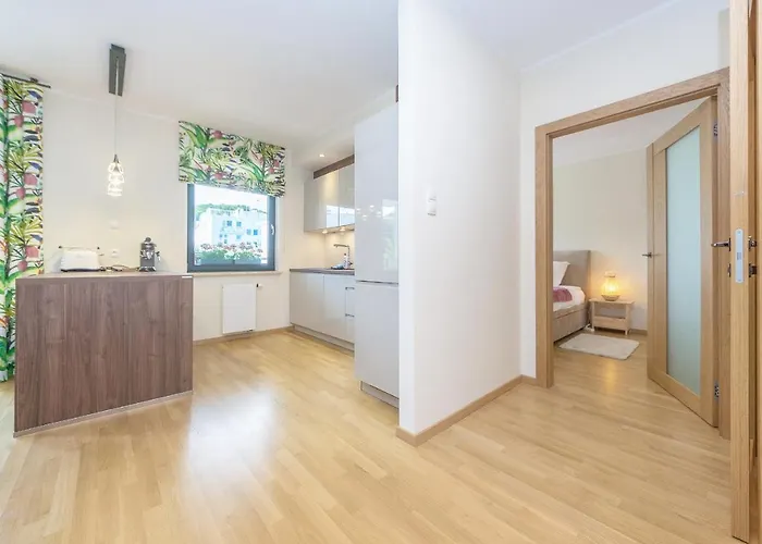 Pomorskie Bernadowska Deluxe Gdynia